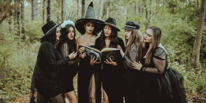 Phim Coven - Coven (2020)